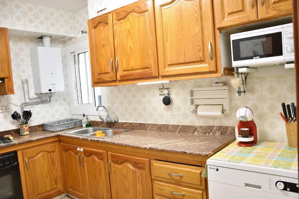 Piso Centrico For4 Cerca Barcelona La Casa De Sonia Apartment Vilanova i la Geltru Bagian luar foto