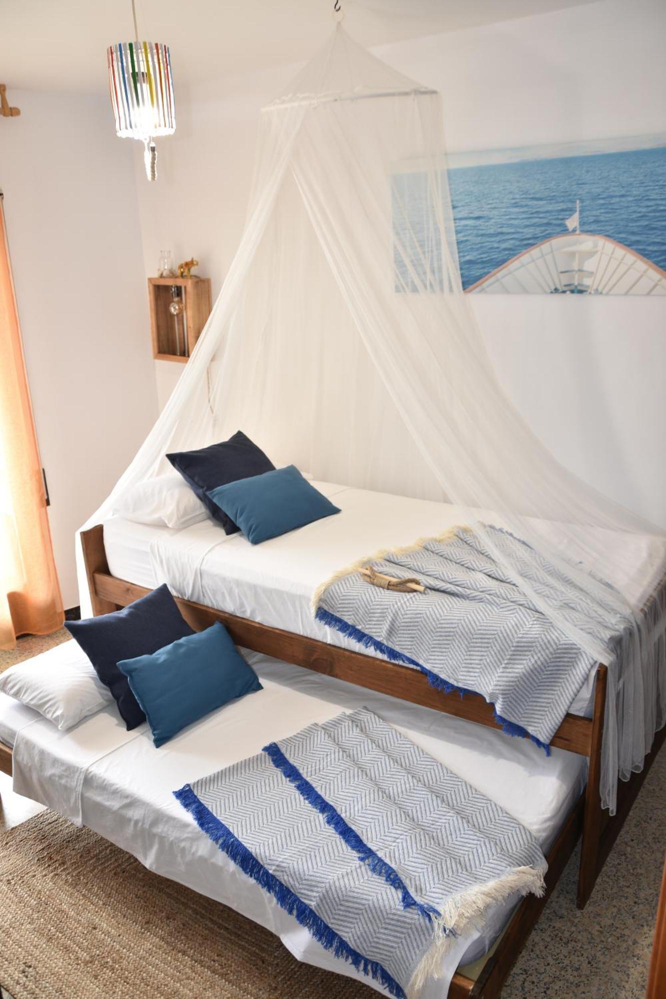 Piso Centrico For4 Cerca Barcelona La Casa De Sonia Apartment Vilanova i la Geltru Bagian luar foto